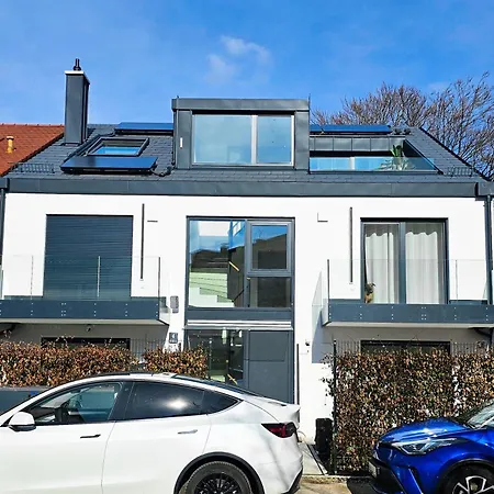 Ug Neubau Apartment